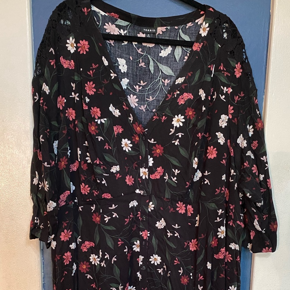 Torrid Flowered Maxi Dress Button top to bottom